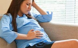 Ra nhiều khí hư khi mang thai do nhiều nguyên nhân
