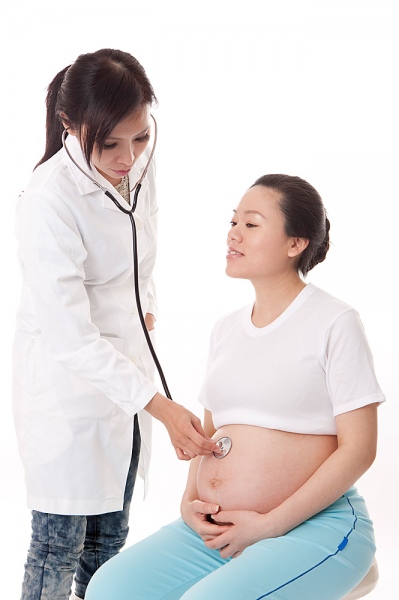 Để điều trị viêm âm đạo khi mang thai an toàn và hiệu quả hãy nhờ sự tư vấn của bác sĩ