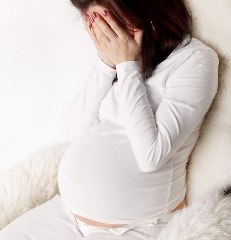 Tâm lý căng thẳng có thể khiến bệnh nặng hơn và ảnh hưởng xấu đến thai nhi
