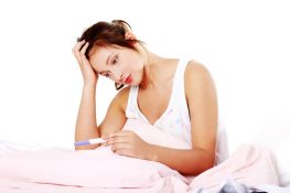 Bị viêm cổ tử cung có thể gây khó thụ thai
