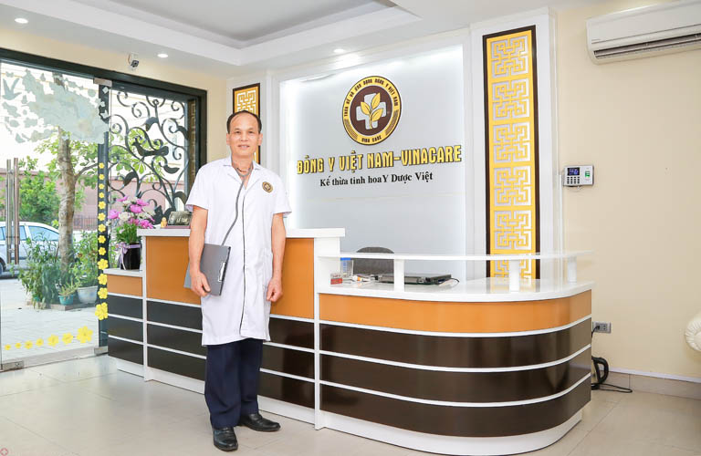 Bác sĩ Vi Văn Thái đánh giá cao về bài thuốc của Thầy thuốc Thu Hằng Bác sĩ Vi Văn Thái đánh giá cao về bài thuốc của Thầy thuốc Thu Hằng