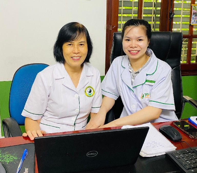 BS Nguyễn Thị Nhài và Ths.Bs Đỗ Thanh Hà BS Nguyễn Thị Nhài và Ths.Bs Đỗ Thanh Hà